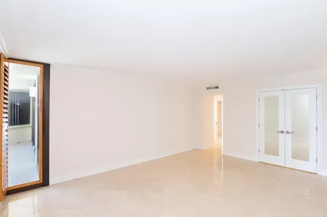 5070 N Ocean Drive Singer Island FL 33404