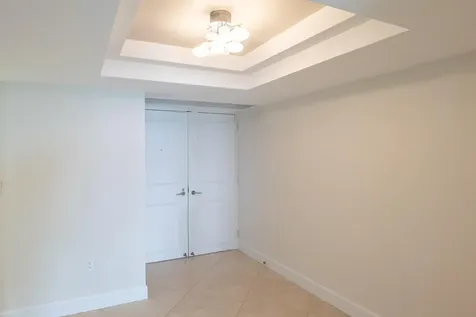 5070 N Ocean Drive Singer Island FL 33404