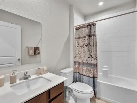 122 Dabou Loop Belle Glade FL 33430