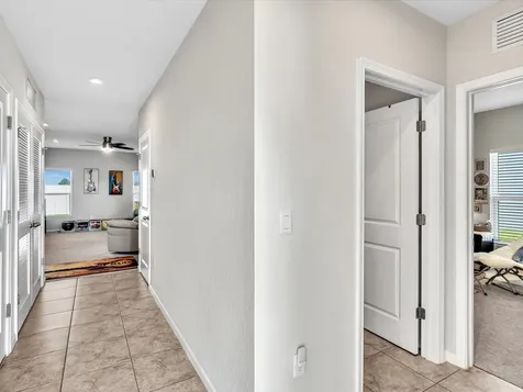 122 Dabou Loop Belle Glade FL 33430