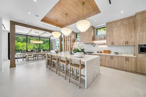 1560 Sw 6th Avenue Boca Raton FL 33486