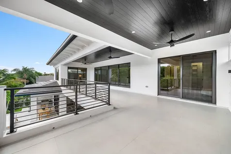 1560 Sw 6th Avenue Boca Raton FL 33486