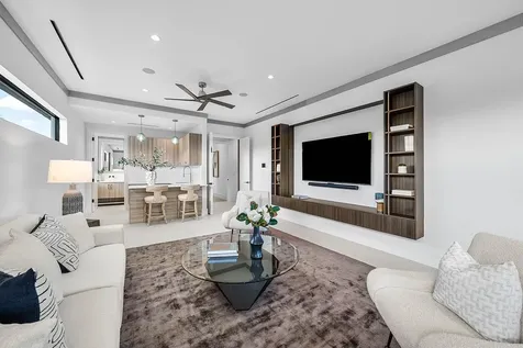 1560 Sw 6th Avenue Boca Raton FL 33486