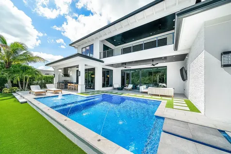 1560 Sw 6th Avenue Boca Raton FL 33486