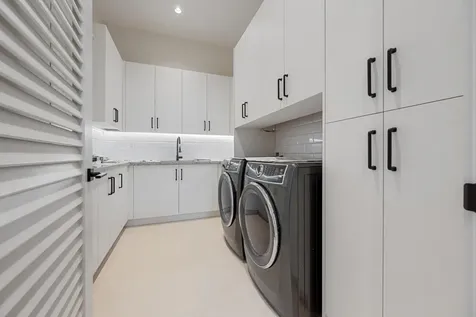 1560 Sw 6th Avenue Boca Raton FL 33486