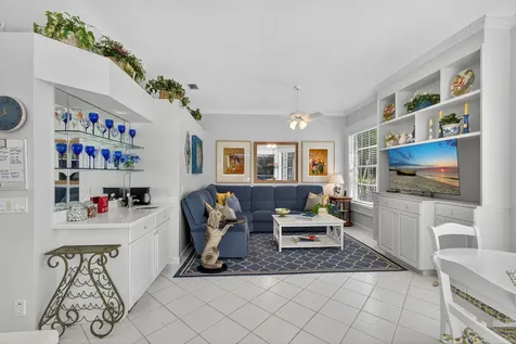 8784 Lakes Boulevard West Palm Beach FL 33412