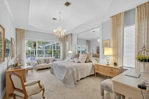 8784 Lakes Boulevard West Palm Beach FL 33412