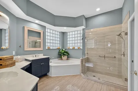 8784 Lakes Boulevard West Palm Beach FL 33412