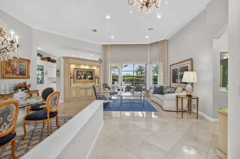 8784 Lakes Boulevard West Palm Beach FL 33412