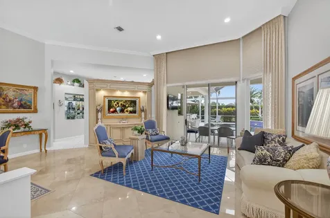 8784 Lakes Boulevard West Palm Beach FL 33412