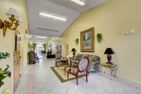 8089 Springtree Road Boca Raton FL 33496