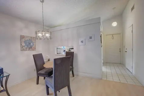 8089 Springtree Road Boca Raton FL 33496