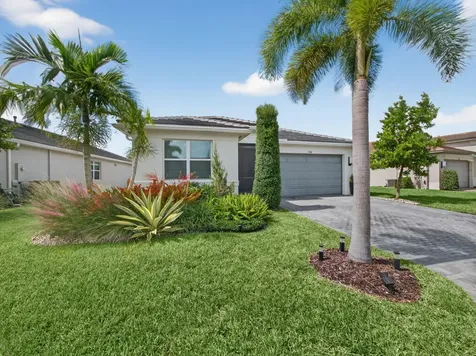 11760 Sw River Crossing Place Port Saint Lucie FL 34987
