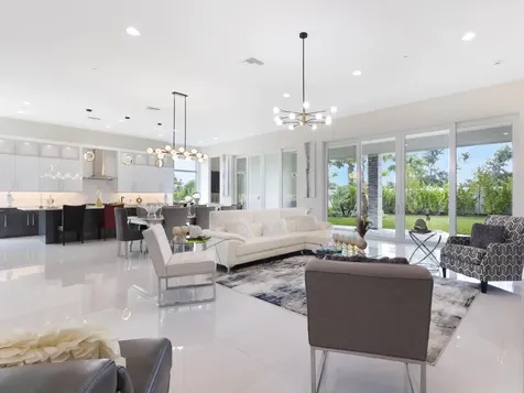 9124 Coral Isle Circle Palm Beach Gardens FL 33412