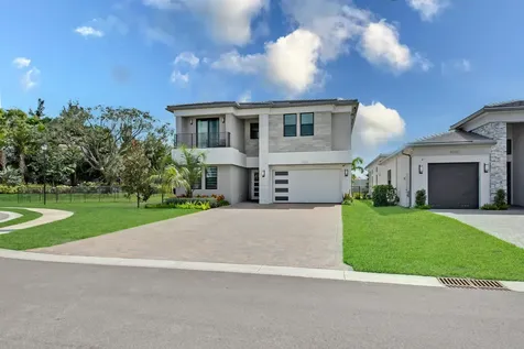 8222 Essex Country Club Drive Boca Raton FL 33434