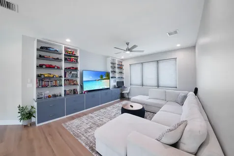 8222 Essex Country Club Drive Boca Raton FL 33434