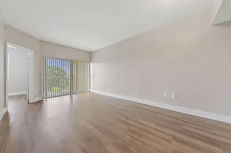 2060 Greenview Shores Boulevard Wellington FL 33414