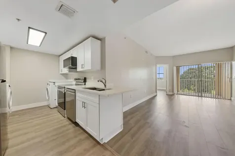 2060 Greenview Shores Boulevard Wellington FL 33414