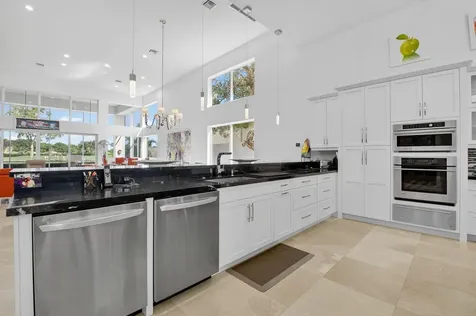 17069 Royal Cove Way Boca Raton FL 33496