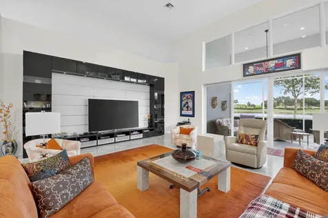 17069 Royal Cove Way Boca Raton FL 33496