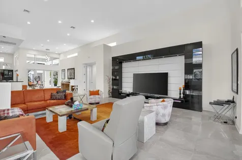 17069 Royal Cove Way Boca Raton FL 33496