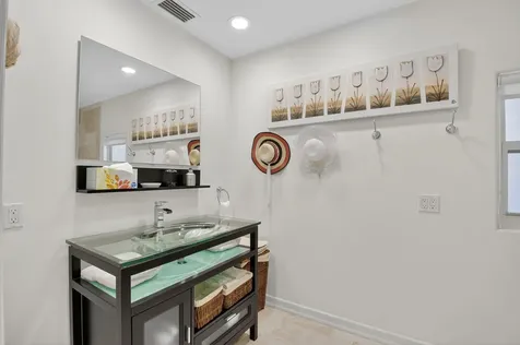 17069 Royal Cove Way Boca Raton FL 33496