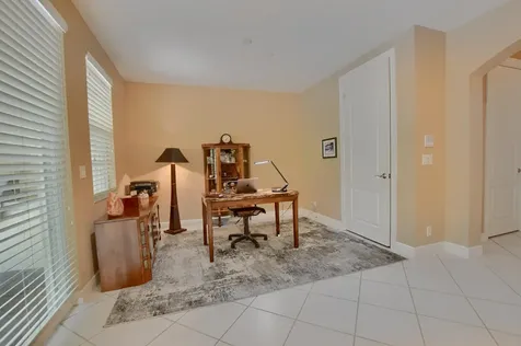 5545 Ne Trieste Way Boca Raton FL 33487