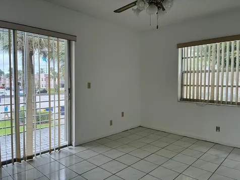 574 Burgundy L Delray Beach FL 33484