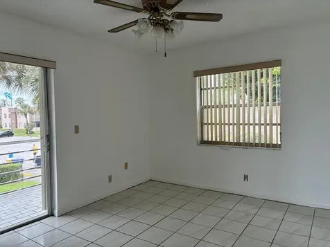 574 Burgundy L Delray Beach FL 33484