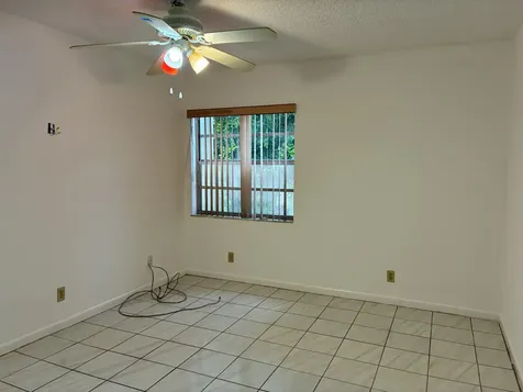 574 Burgundy L Delray Beach FL 33484