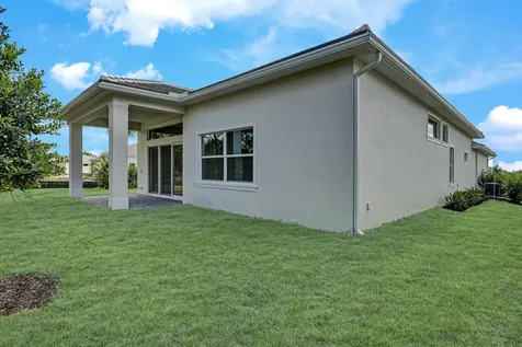 170 Se Palma Street Port Saint Lucie FL 34984