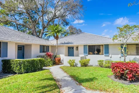 406 Club Drive Palm Beach Gardens FL 33418