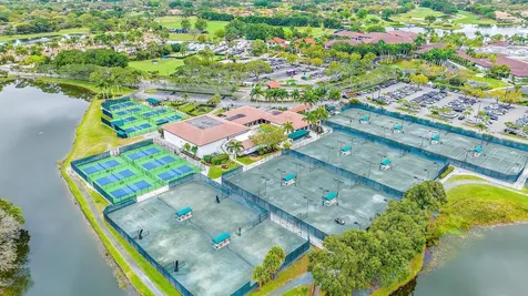 406 Club Drive Palm Beach Gardens FL 33418