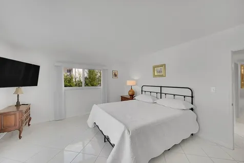 1702 S Ocean Boulevard Delray Beach FL 33483