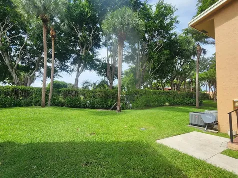 6013 10th Avenue Greenacres FL 33463