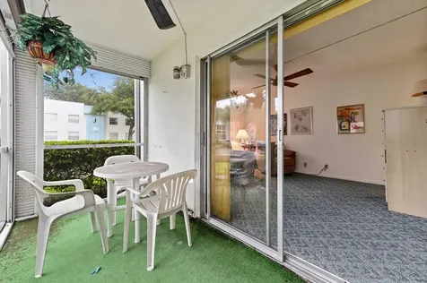 588 Normandy M Delray Beach FL 33484