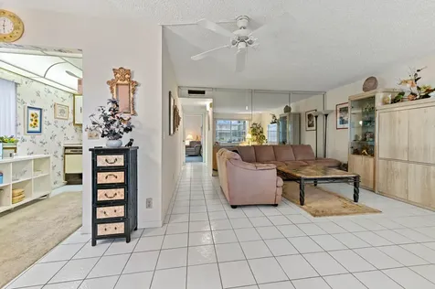 588 Normandy M Delray Beach FL 33484
