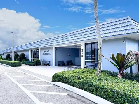 499 Saxony K Delray Beach FL 33446