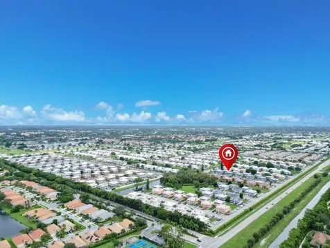 499 Saxony K Delray Beach FL 33446