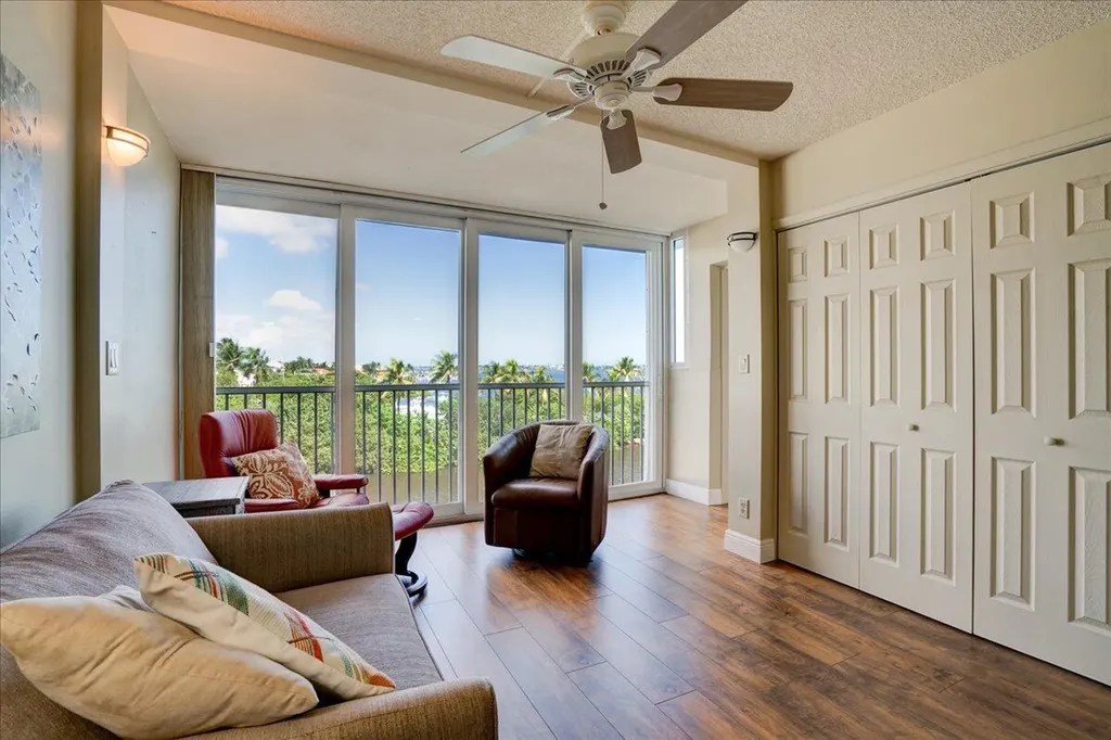 1820 New Palm Way Boynton Beach FL 33435