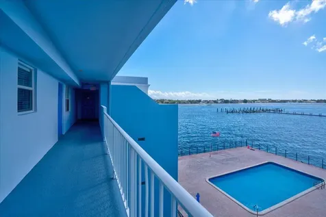 1820 New Palm Way Boynton Beach FL 33435