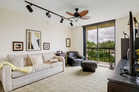 5279 Fountains Drive Lake Worth FL 33467