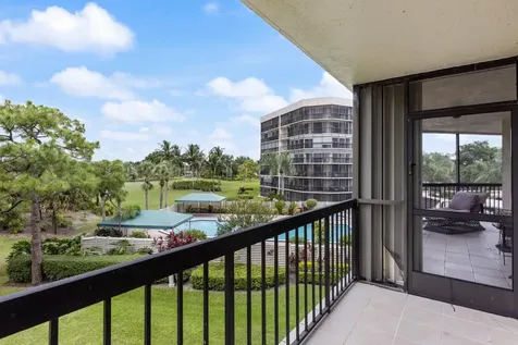 5279 Fountains Drive Lake Worth FL 33467