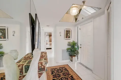 5279 Fountains Drive Lake Worth FL 33467