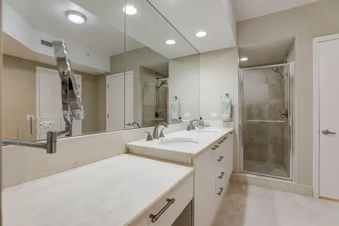 2650 Lake Shore Drive Riviera Beach FL 33404