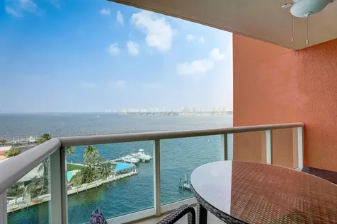 2650 Lake Shore Drive Riviera Beach FL 33404