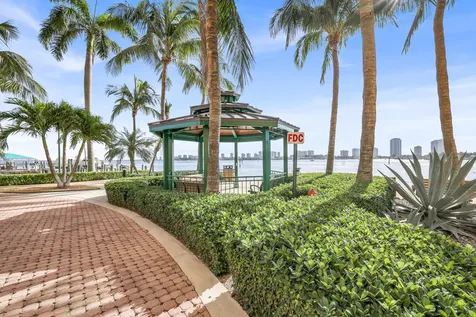 2650 Lake Shore Drive Riviera Beach FL 33404