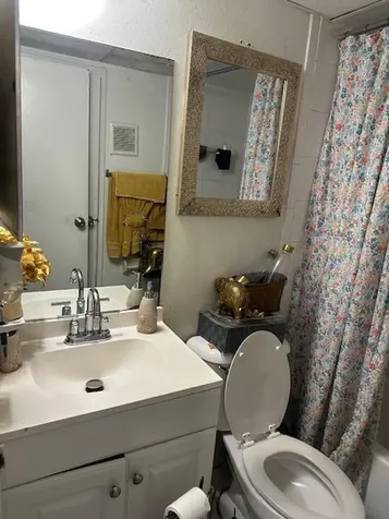4141 Nw 26 Street Lauderhill FL 33313