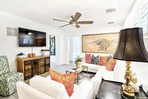 246 Elwa Place West Palm Beach FL 33405