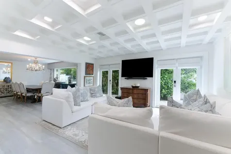 246 Elwa Place West Palm Beach FL 33405
